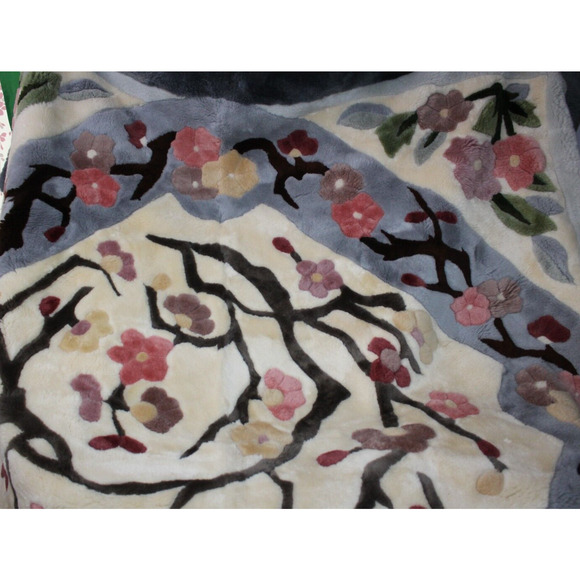 Auskin Traders New Zealand Sheepskin Flower Rug Large Area Carpet 80 x 140 - Picture 7 of 13